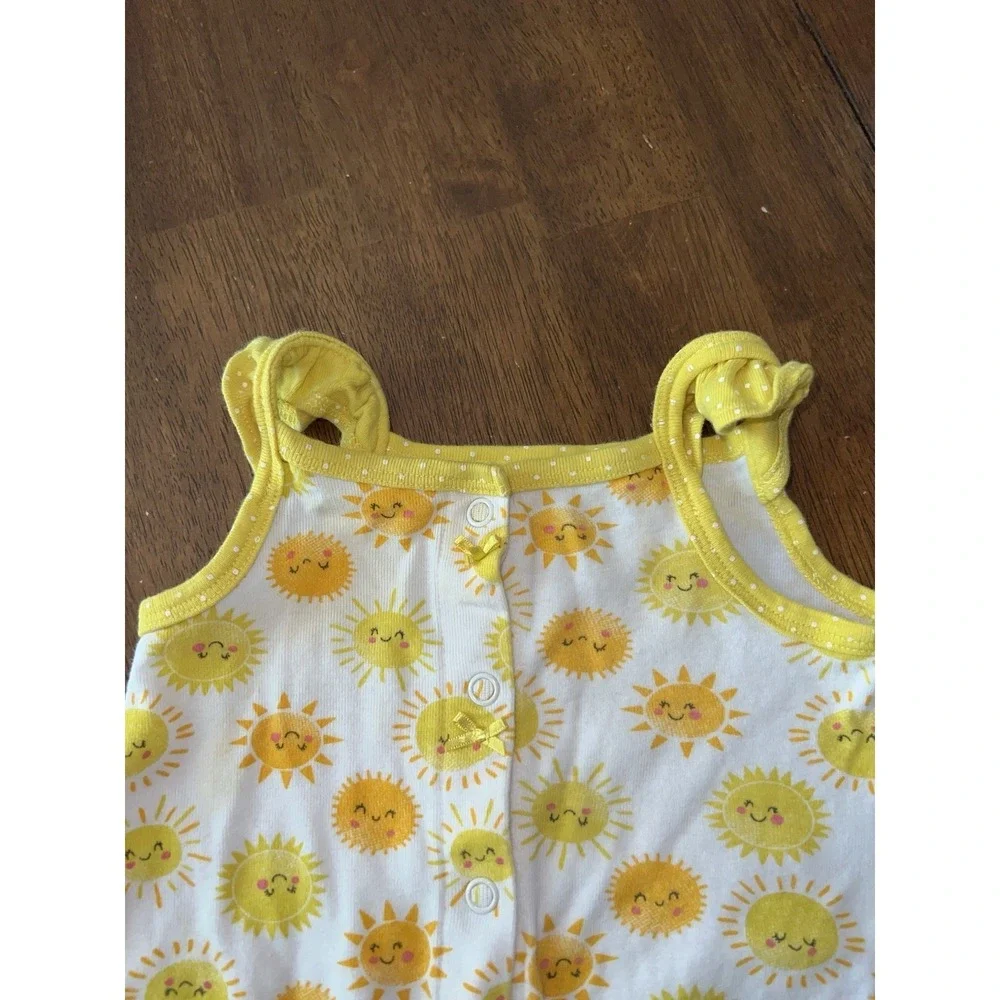 Carter's‎ Baby Girl Romper Suns Print Yellow White Cotton 9M VGUC